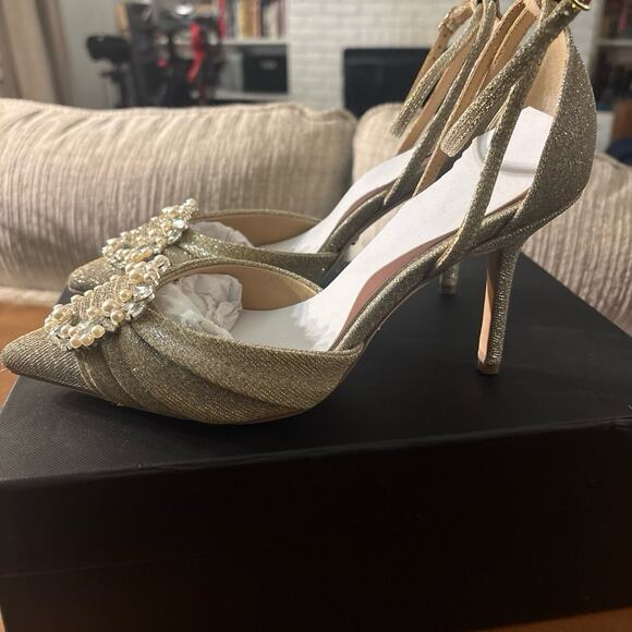 Badgley Mischka - Ankle Strap Stiletto - Women’s size 7.5 - Picture 2 of 10